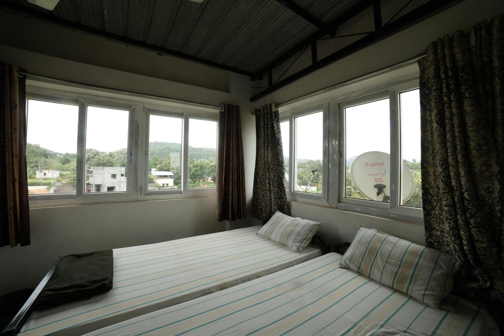 Naksha Tree Hotels - Yelagiri Exterior foto